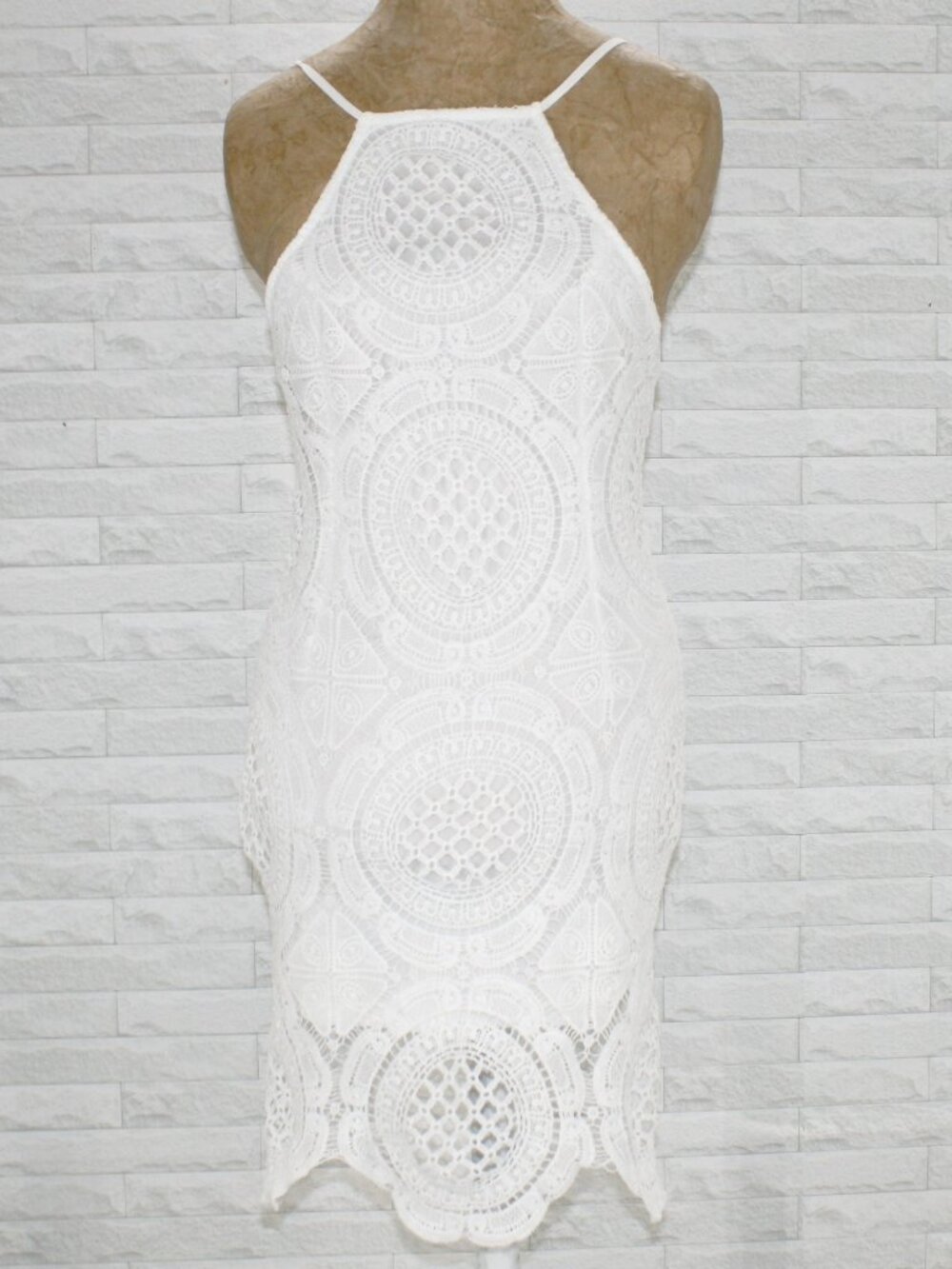 MIND CODE Dress Halter Crochet Lace Open Back Cut Out Summer Bridal White Small